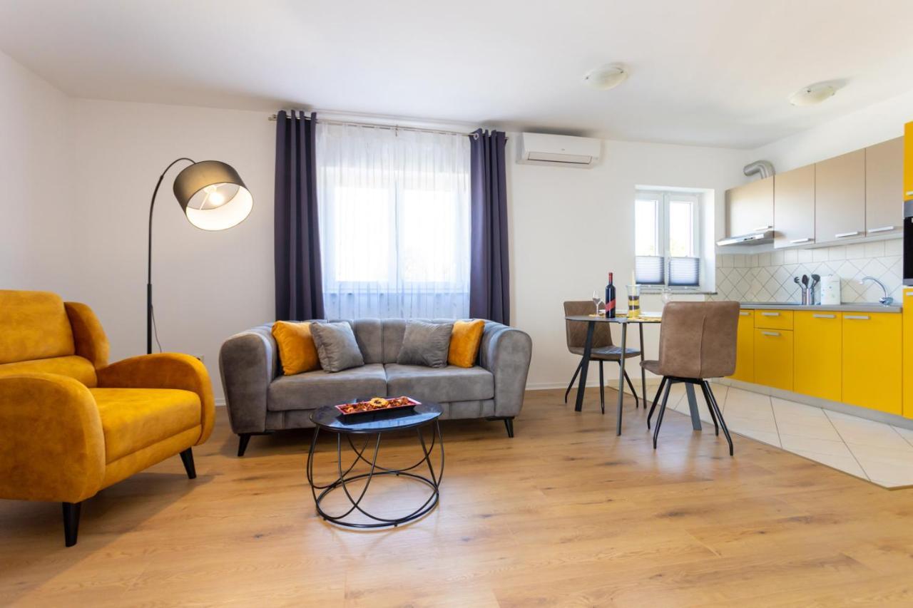 Apartment Demo 马林斯卡 外观 照片